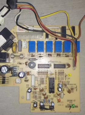 适用格力空调5L51B 5L53B GR5N-1T GR5N-1B 300558121 电脑板