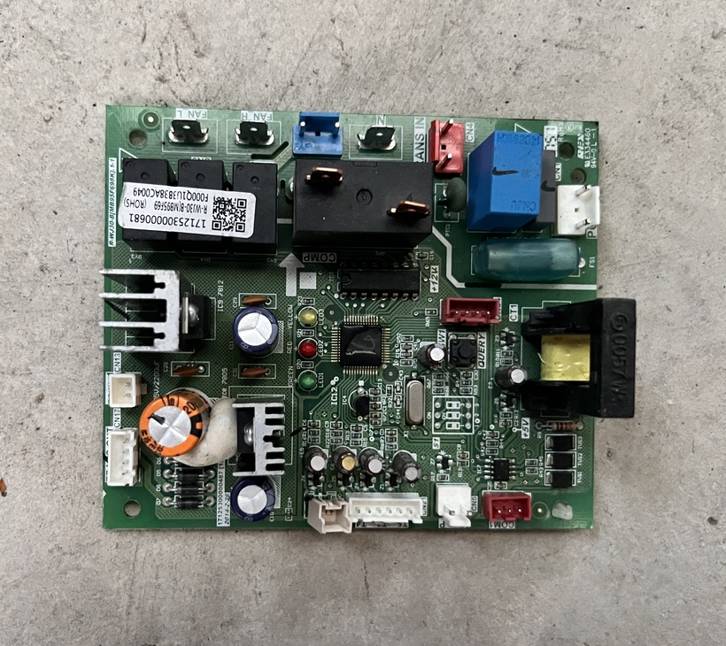 空气能主板R-WJ30-B(MB95F698K)