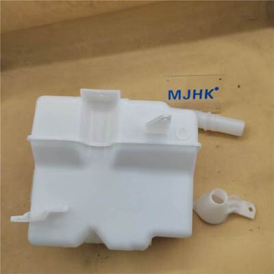 适用于三菱 DELICA Outlander 挡风玻璃清洗器水箱 8260A094