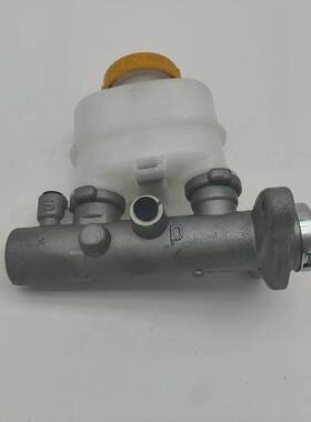 46010-3S410,46010-3S400,46010-VK94B适用尼桑D22帕拉丁刹车总泵