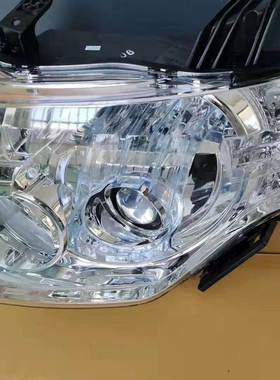 适用于三菱V97大灯，前照明灯 8301A845