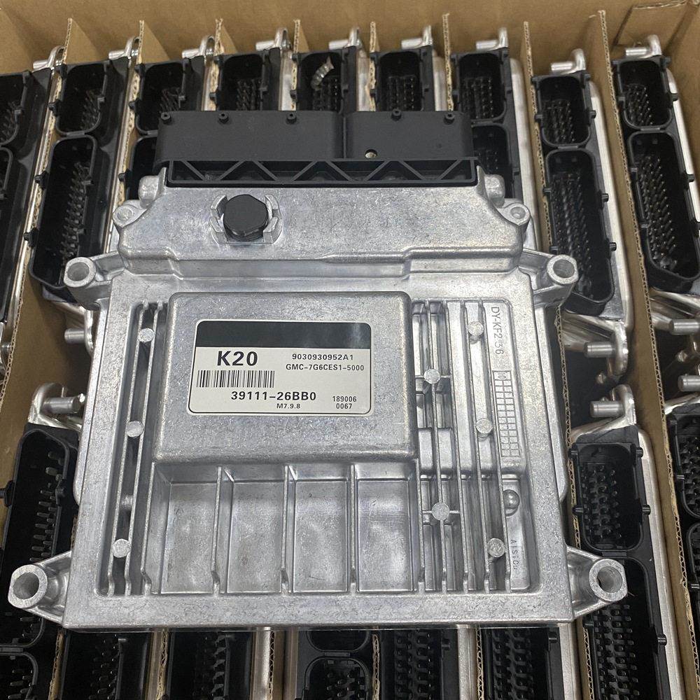 M7.9.8 适用于现手动挡ECU ECM发动机电脑板 39111-26BB0 K20