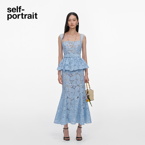 self-portrait蕾丝连衣裙