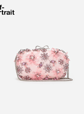 self-portrait 2026早春新款粉红色钻饰重工亮片花朵装饰手拿包
