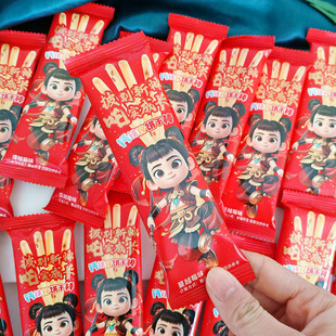 哪吒款散装吒实成长钙铁锌饼于棒儿童卡通小零食周岁喜宴伴手喜礼