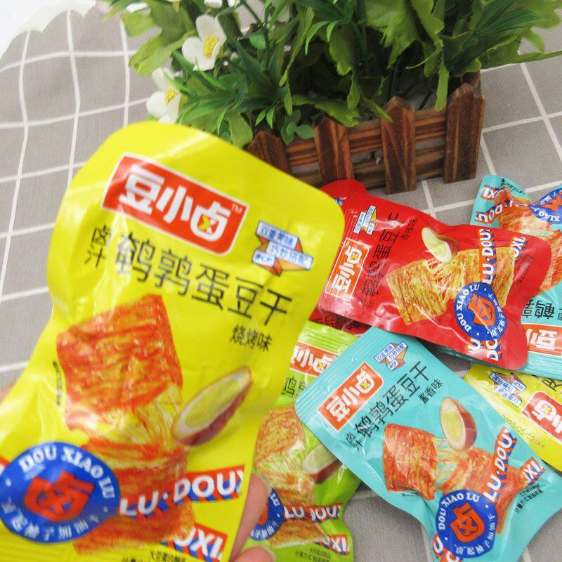 豆小卤鹌鹑蛋豆干香辣味五香味小包装手撕素肉卤鹌鹑蛋休闲零食