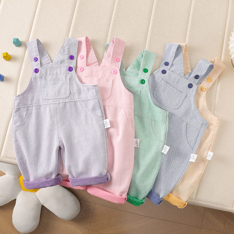 儿童宝宝背带裤软牛仔新款牛仔背带裤春秋款洋气彩色牛仔背带裤