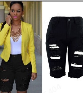 Women's ripped denim shorts look slimmer破洞牛仔短裤女显瘦