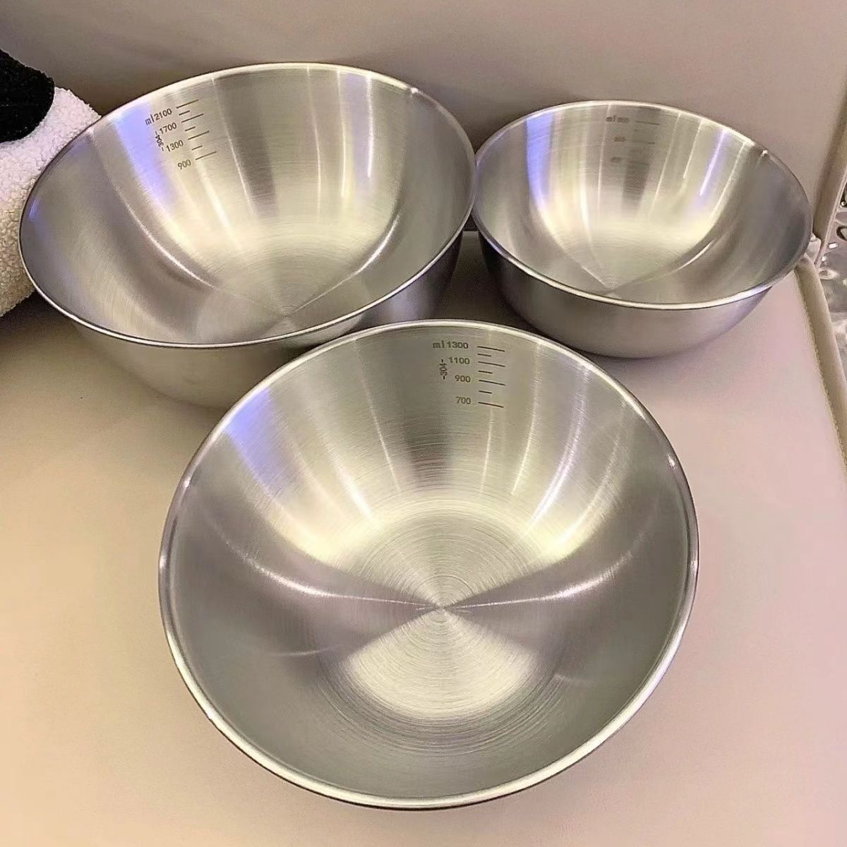 【拍一发三】不锈钢料理盆碗打蛋沙拉凉拌水果泡面煮面和面盆家用