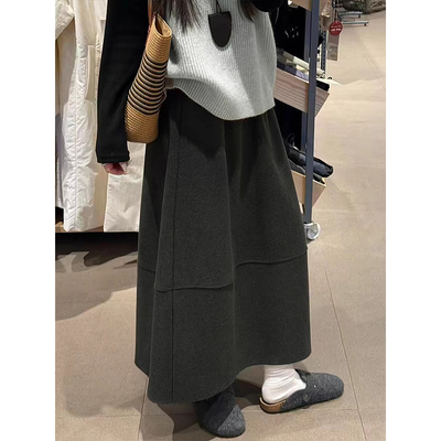 深灰毛呢A字蓬蓬中长半身裙