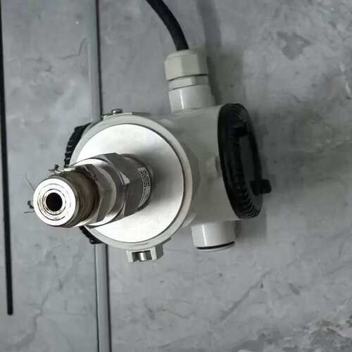 议价西森压力变送器，2020年11月生产，型号BST9900T-