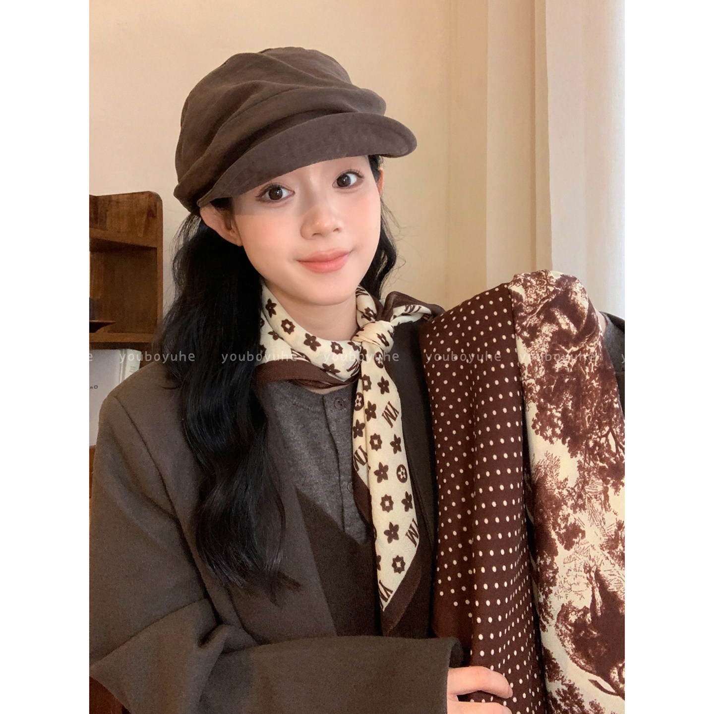 美拉德复古棕色波点系脖丝巾女2025新款百搭方巾气质时尚领巾配饰