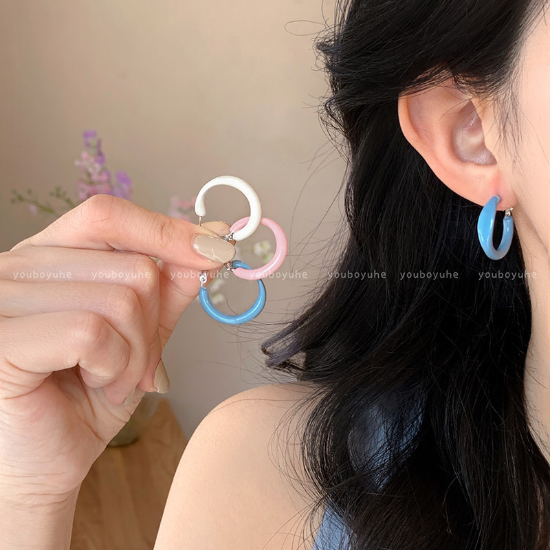 彩色系圈圈耳环显脸小耳钉