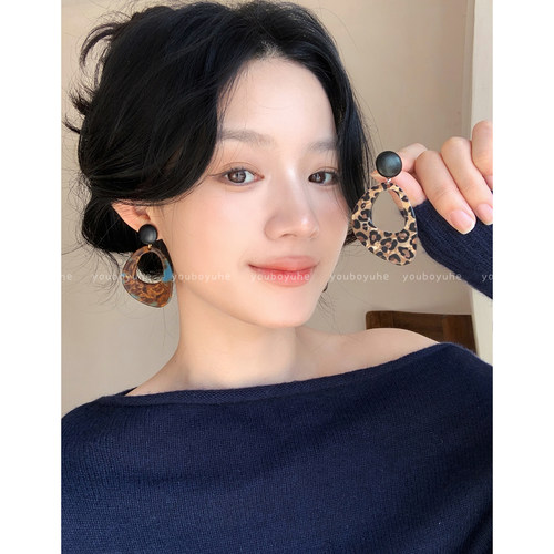 港风独特漂亮夸张几何豹纹耳钉女