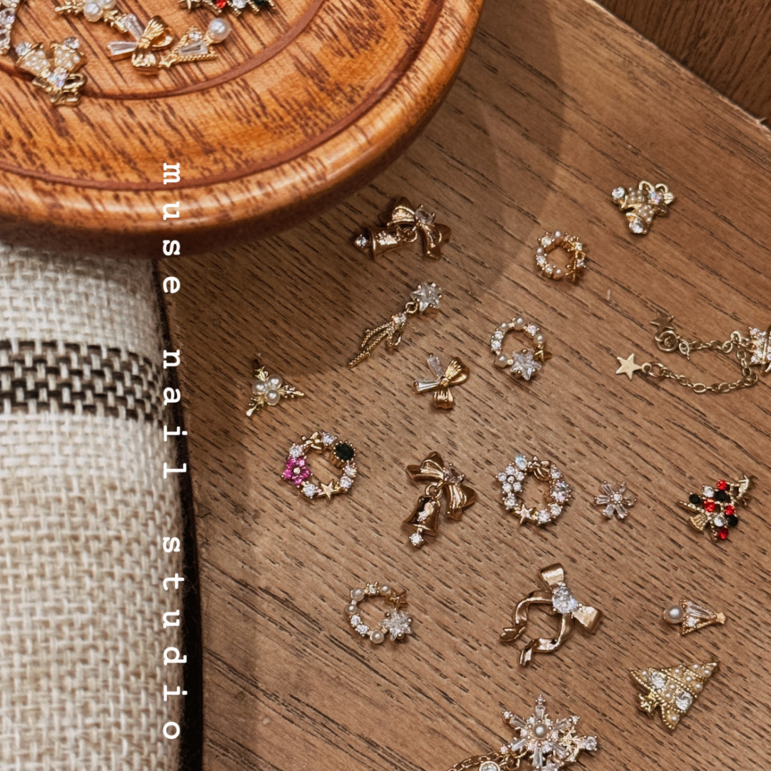 圣诞季高品优选超闪美甲锆石饰品 美甲diy饰品 小红书同款,彩妆/香水/美妆工具,指甲装饰,淘宝优惠券,粉丝福利购,淘宝优惠卷