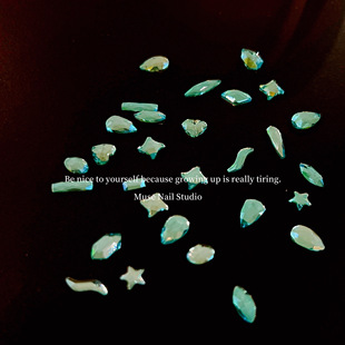 钻石少女百慕大蓝 甜欲玫红色平底异形钻指尖钻饰混装美甲diy钻B6