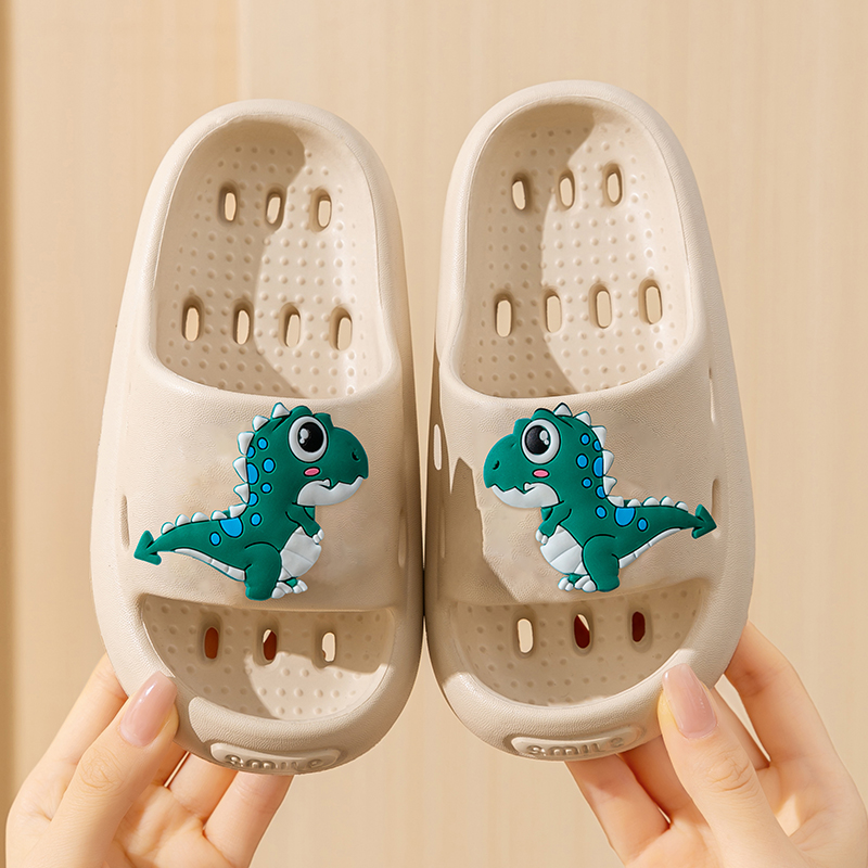 卡通镂空儿童洗澡鞋宝宝