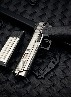 1：2.05合金军模战斗大师2011玩具模型枪可拆卸科教抛壳不可发射