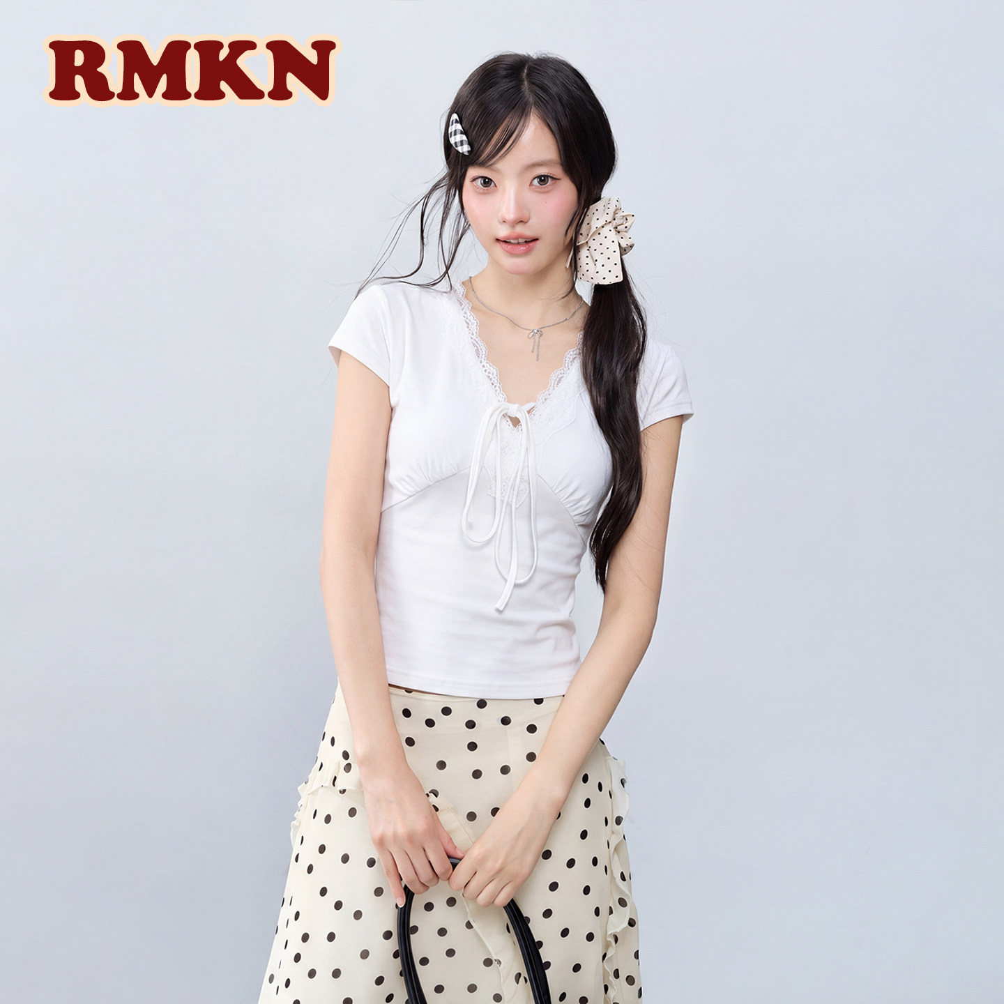 RMKN白色V领绑带短袖T恤女夏季系带正肩修身收腰独特漂亮小上衣图片
