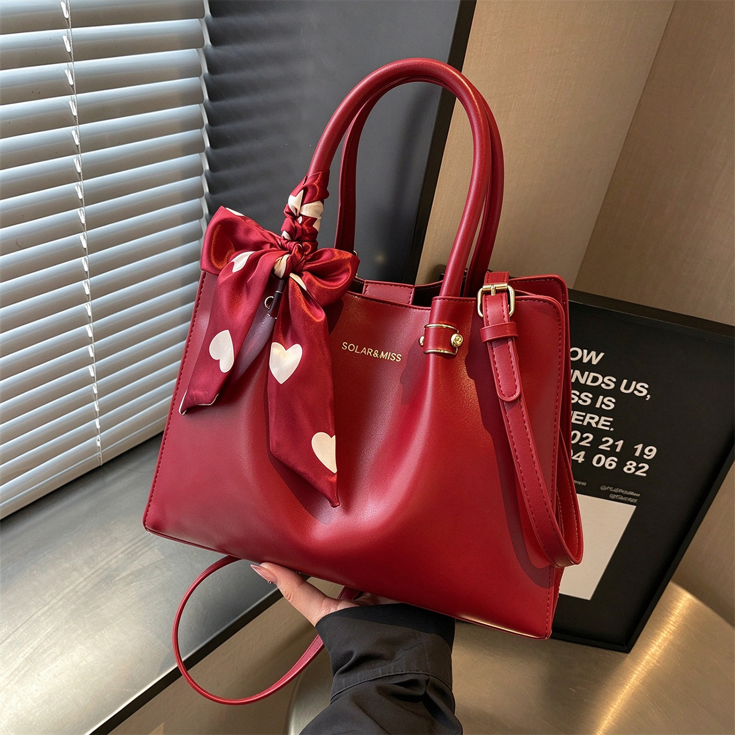 红色新娘包婚包大容量手提斜挎包