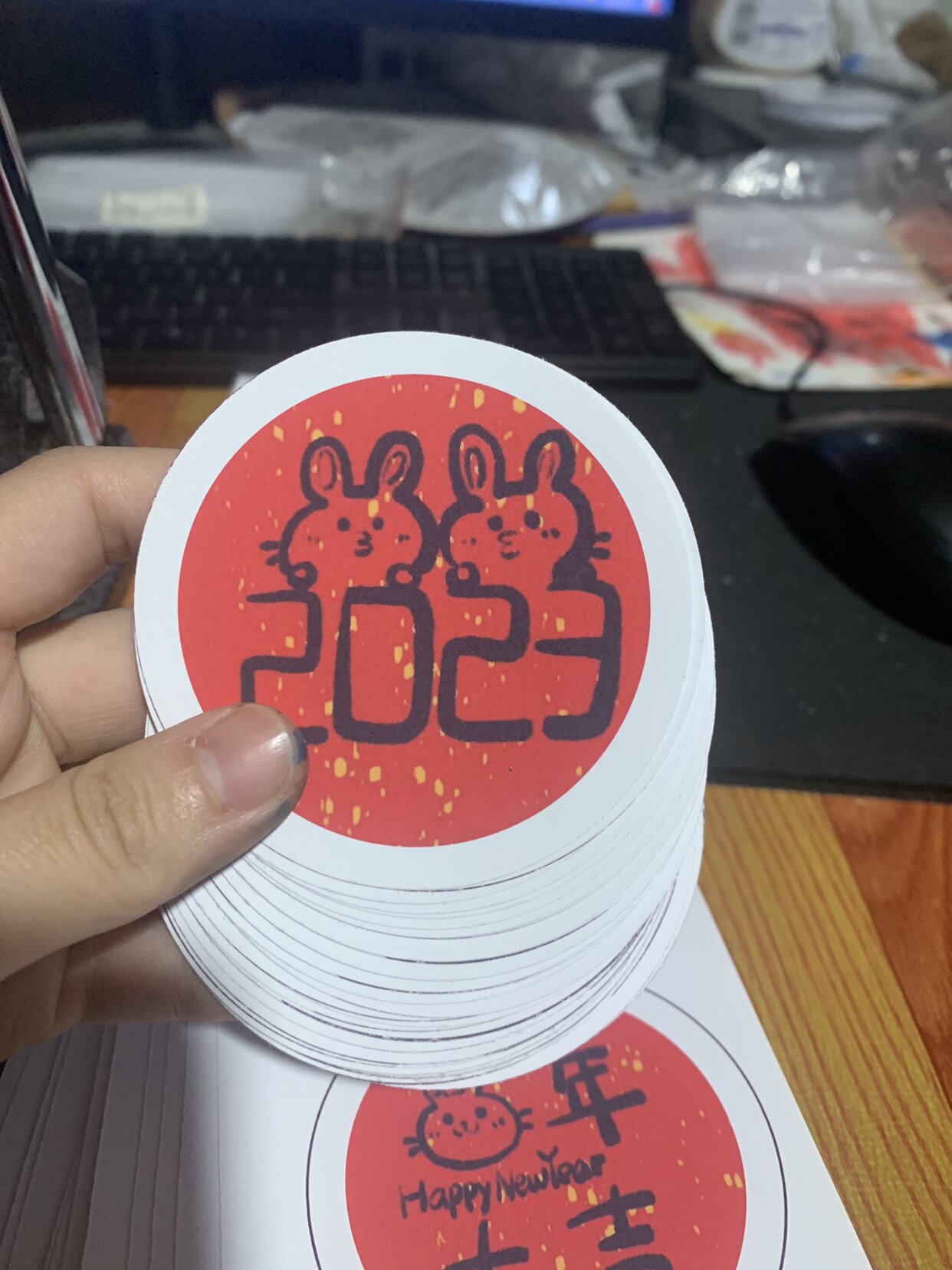 胸章logo图案印刷手绘画画吧唧徽章纸彩色打印裁切 勋章图案印刷图片