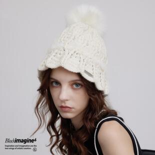 black imagine6时髦百搭大毛球羊毛手钩花纹毛线帽冷帽针织显脸小