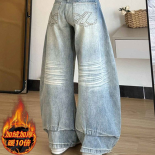 设计感口袋刺绣弯刀牛仔裤男女秋冬加绒宽松梨形显瘦直筒阔腿长裤