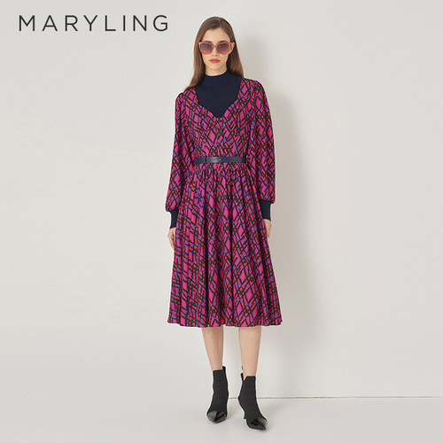 MARYLING深V领碎褶连衣裙