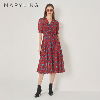 MARYLING碎花V领连衣裙