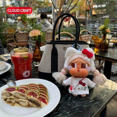 适用crybaby哭娃娃衣KT白色短袖可爱套装CRYBABY哭娃搪胶挂件着替