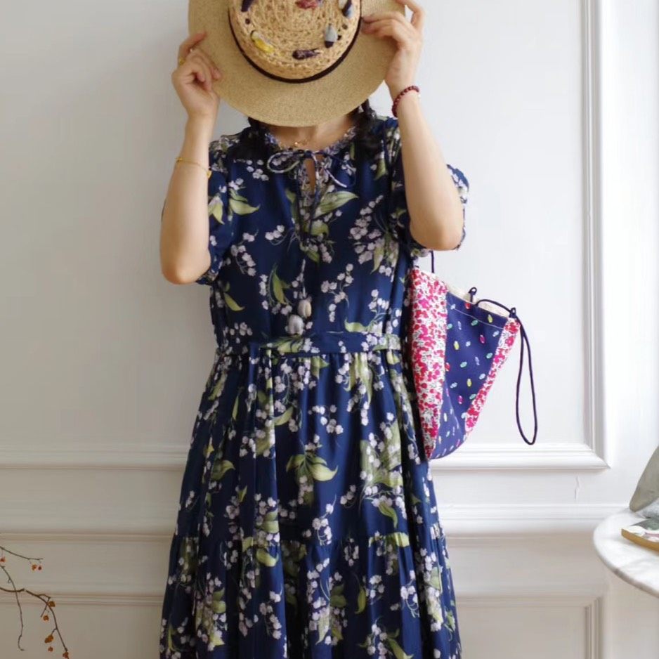 天冉艺纺100s长绒棉印花服装女装手绘花卉布料面料水彩铃兰湖蓝色