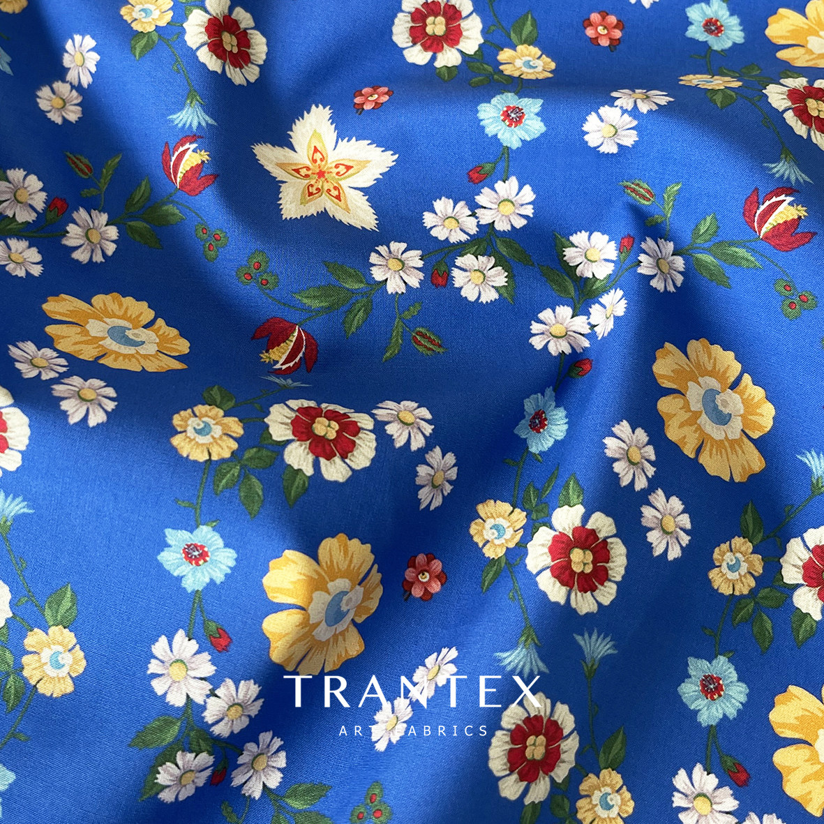 全棉数码直喷印花可定制纯棉碎花布料面料连衣裙服装衬衫童装高性价比高么？