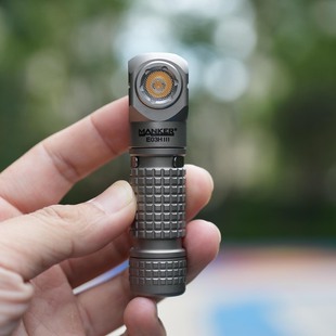 Mankerlight漫客E03H-III钛喷砂多功能磁吸拐角头灯AA/14500手电
