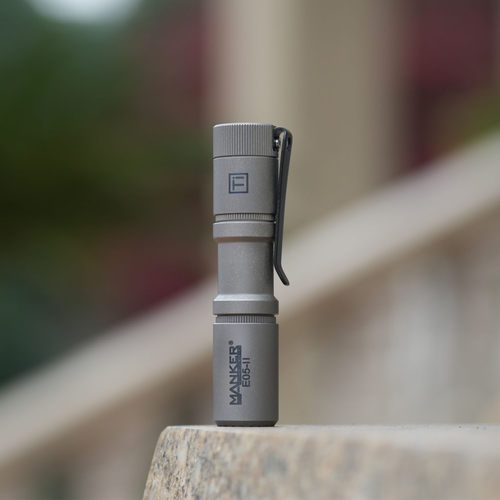 漫客E05II钛石洗强光随身EDC手电