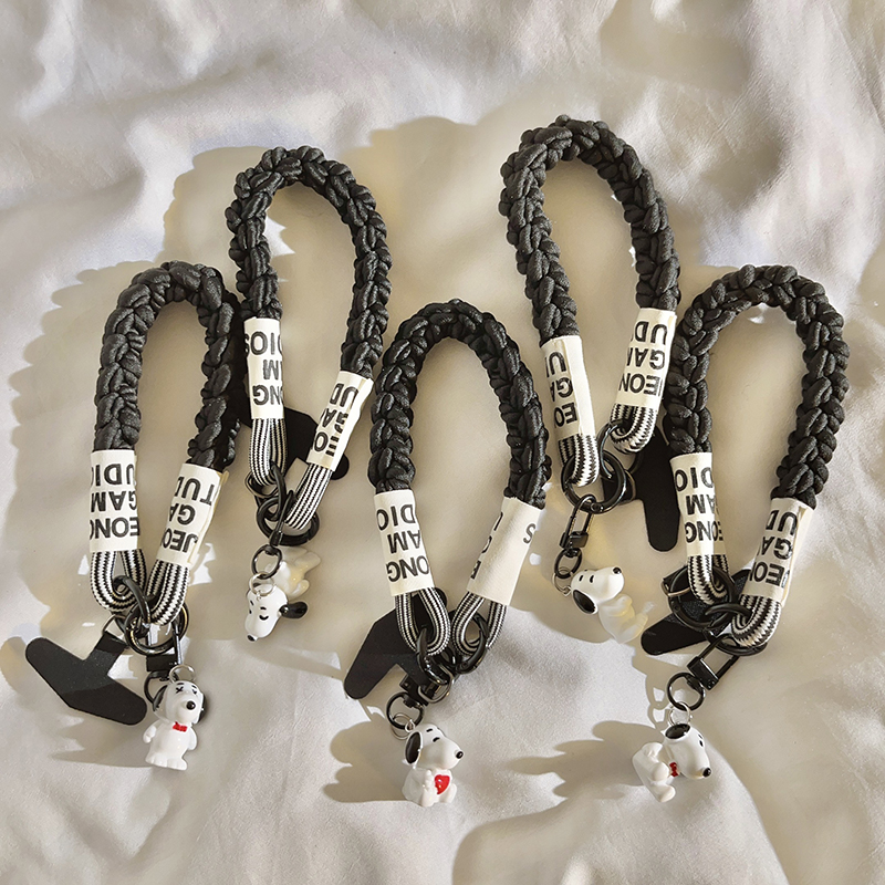 可爱卡通立体史努比挂件短款手绳适用于手机壳学生趣味动漫女百搭手腕手机链通用ccd相机钥匙扣便携挂绳防丢