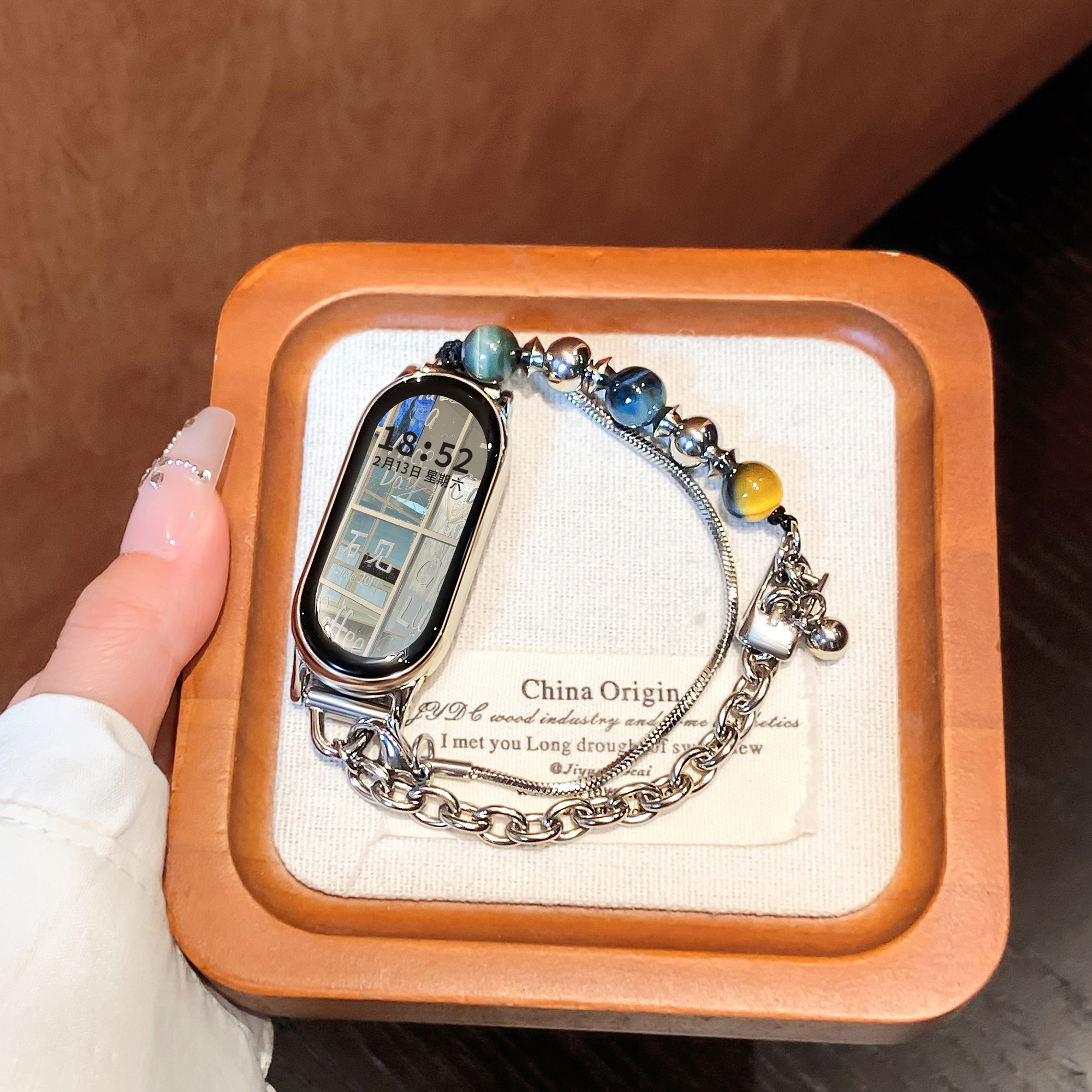 uhada适用小米手环10表带创意双层潮石手链小米手环9表带高级智能小米手环8表带运动女小香风手链小红书同款,智能设备,智能手表手环表带/腕带,淘宝优惠券,粉丝福利购,淘宝优惠卷