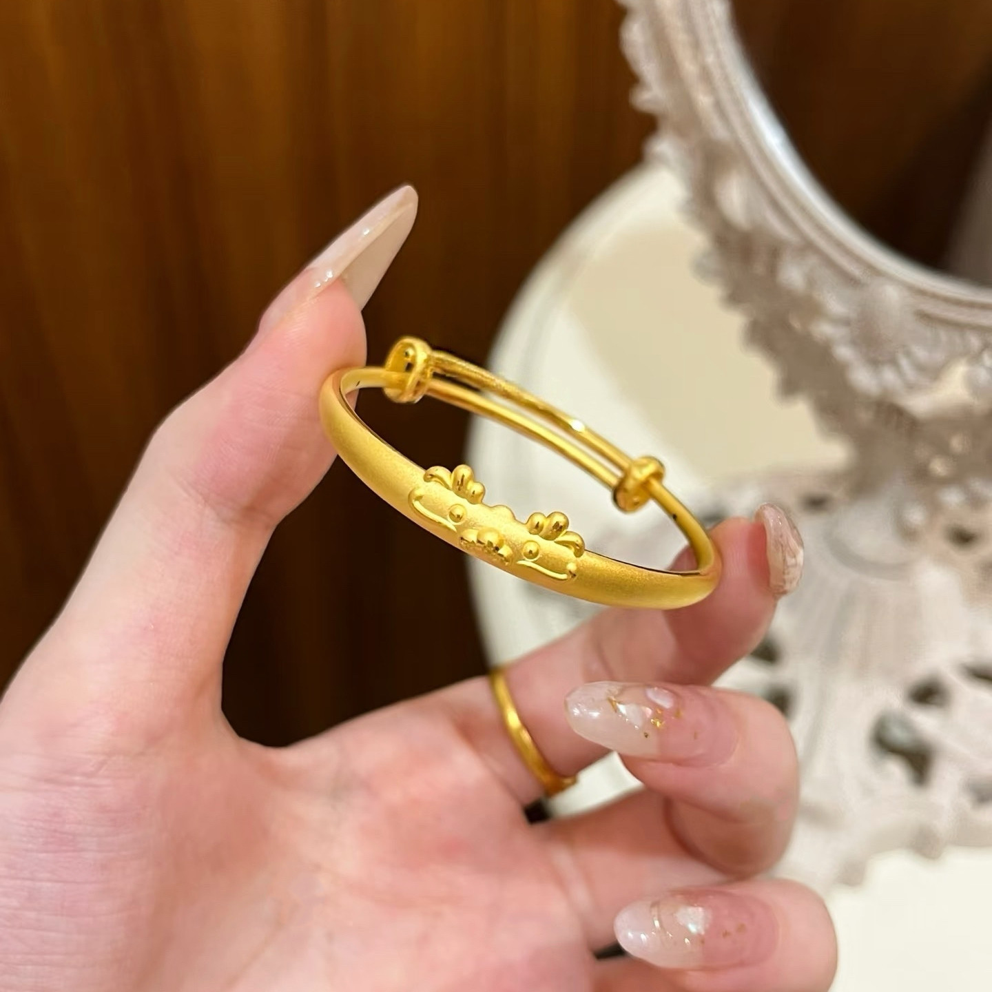 生肖龙宝宝手镯本命年手环儿童婴儿推拉沙金镯子宝宝礼物假黄金