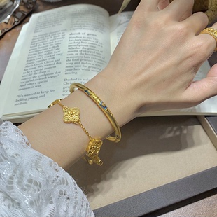 青花瓷珐琅彩手镯古法沙金点钻花丝珐琅手镯女款新中式国风高级感