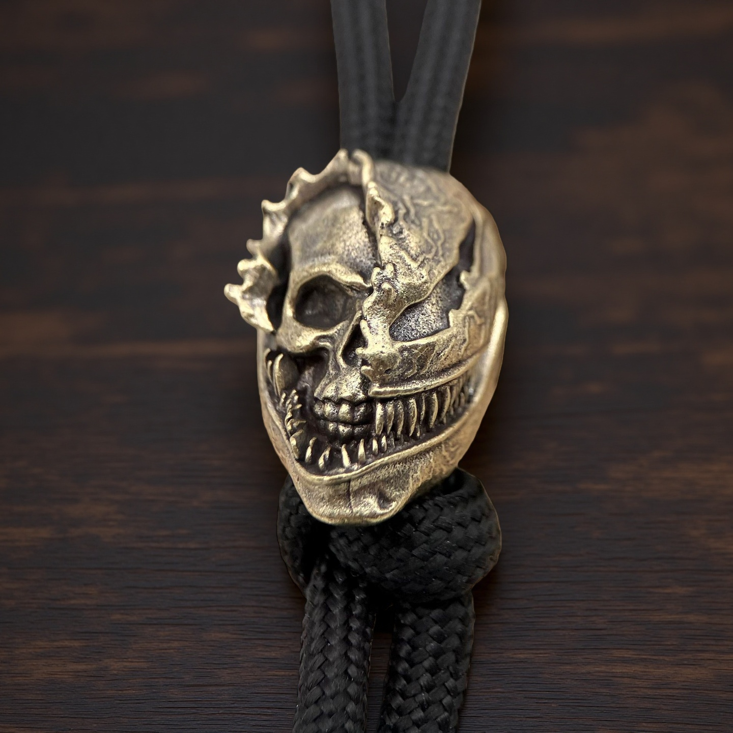 EDC复古做旧毒液骷髅黄铜刀坠