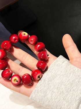 想吃苹果了~圣诞平安果手串