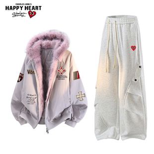 两件装 徽章座山雕连帽棉衣保暖长裤 男女冬季 查尔斯桃心休闲套装