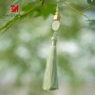 【杭州工艺美术博物馆】荷颜悦色荷叶岫玉流苏手机挂件压襟挂饰