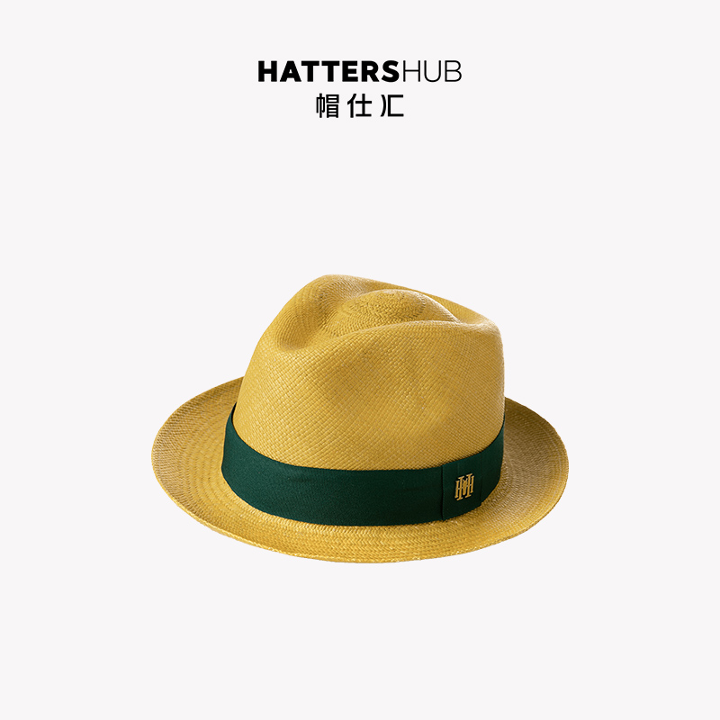 度假出游巴拿马草帽女休闲