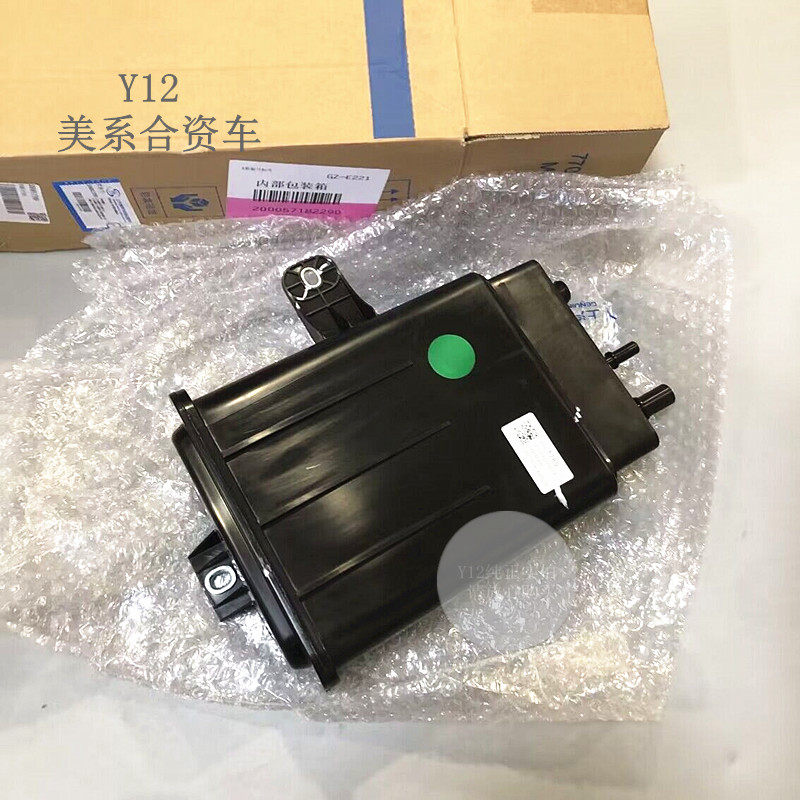 别克GL8S汽油碳罐汽车配件