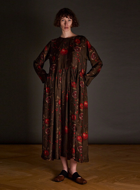 【UMA WANG】hug 2025秋冬新款石榴印花松紧腰长袖连衣裙