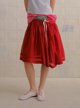 【MARCHEN】hug 2025新网球课倾斜百褶红色半身裙轻纱半裙