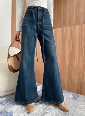 司南 超模腿线条 水洗深蓝高腰宽松阔腿加绒微喇叭牛仔裤 SN6917