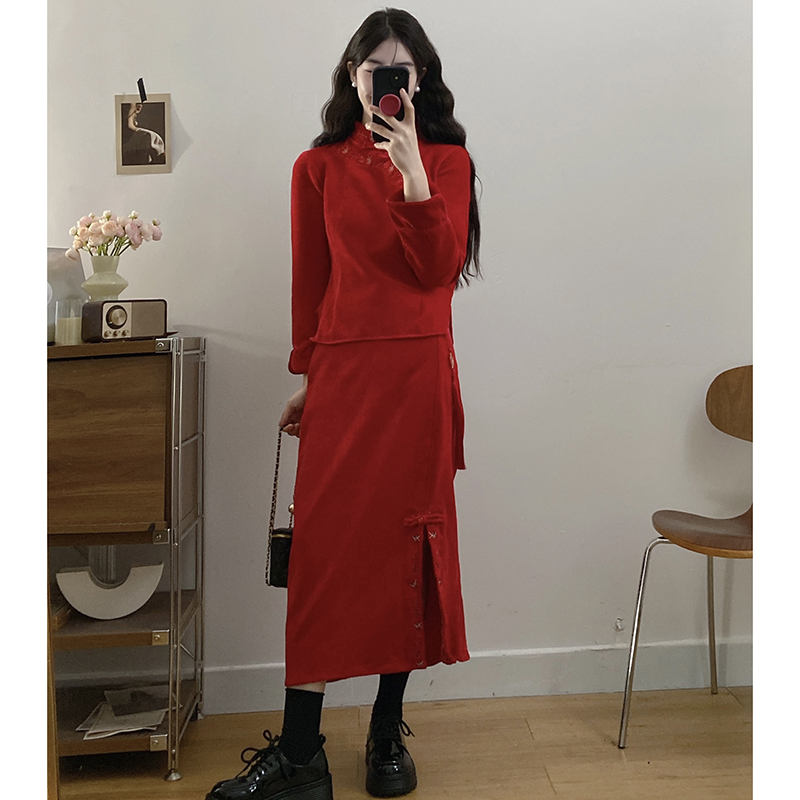 实拍2024秋冬新款大码复古改良立领暗纹刺绣上衣包臀半裙套装