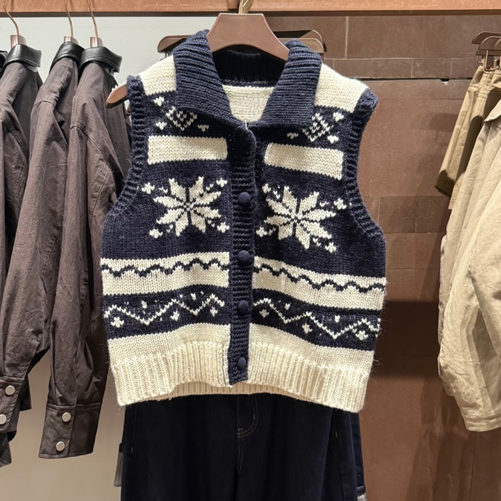 VM NY NB UR2025秋时尚百搭费尔岛风撞色提花针织衫马甲背心女ins