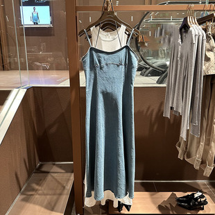 VM NY NB UR2025夏法式复古甜辣V领开衩收腰牛仔吊带连衣裙长裙女